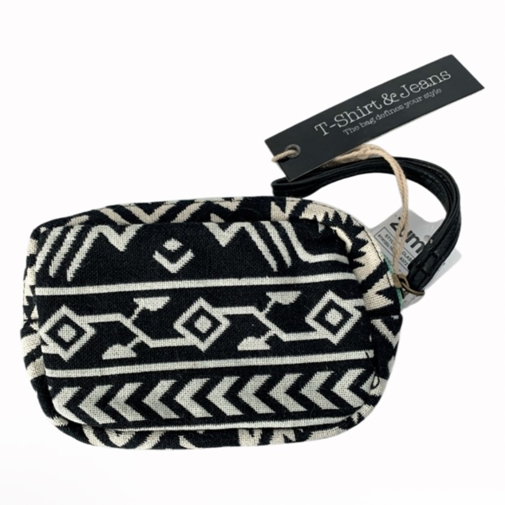 T-Shirt & Jeans Alexis Tribal Mint Zip Pouch Wristlet